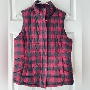 Gap Red and Black Checkered Puffer Vest